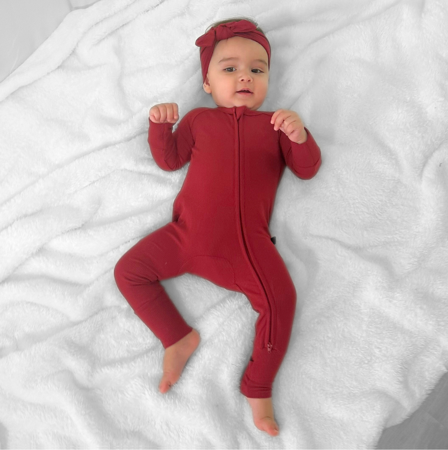 Winterberry Red Ribbed QuickZip